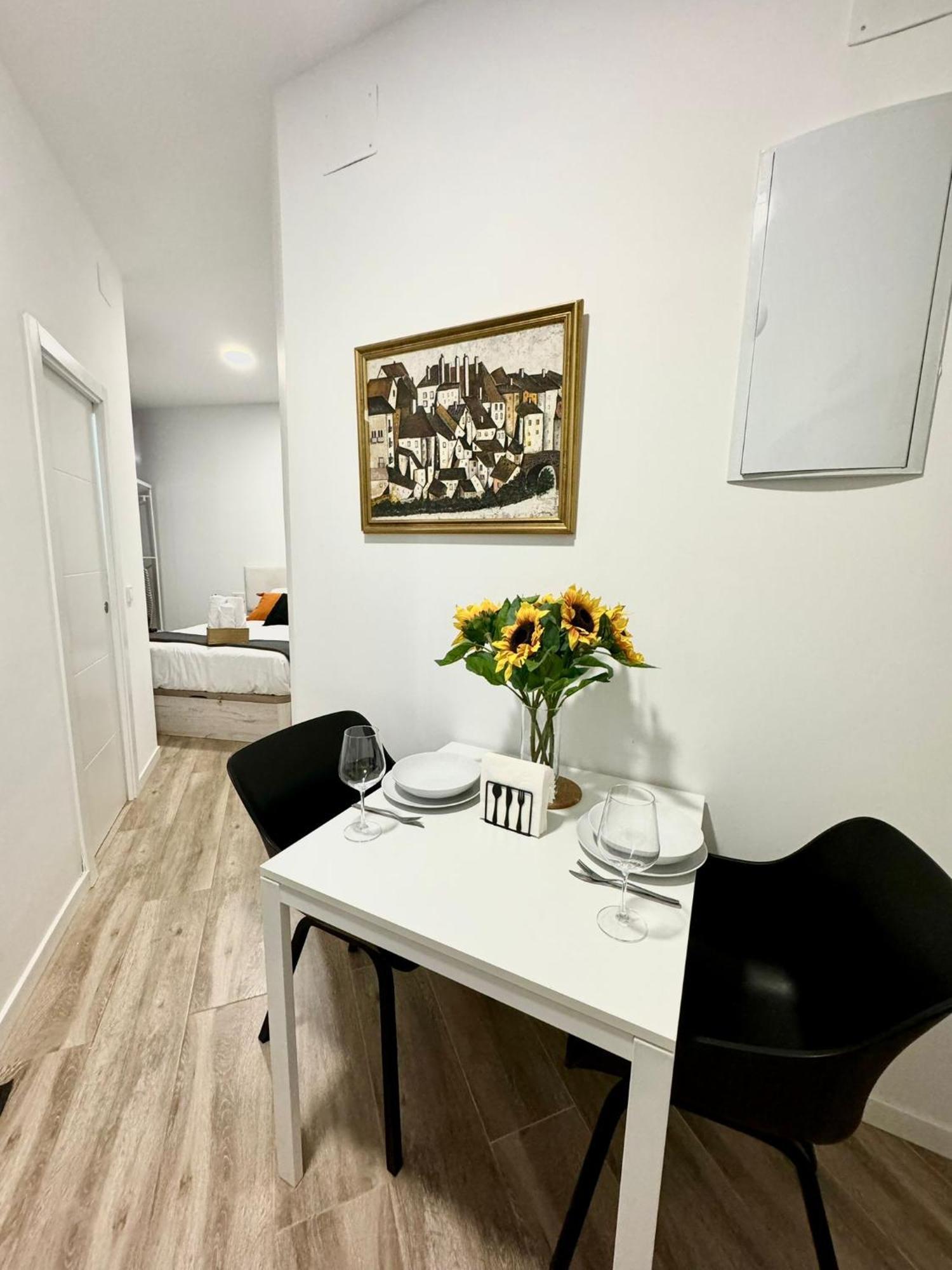 Apartamentos Madrid Connection - Universidad By Oshun Apartments Eksteriør bilde