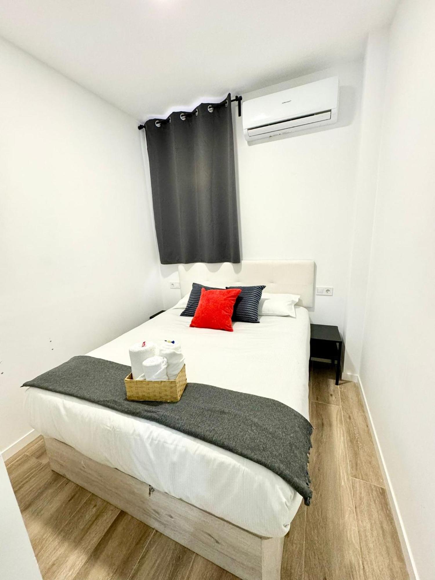 Apartamentos Madrid Connection - Universidad By Oshun Apartments Eksteriør bilde