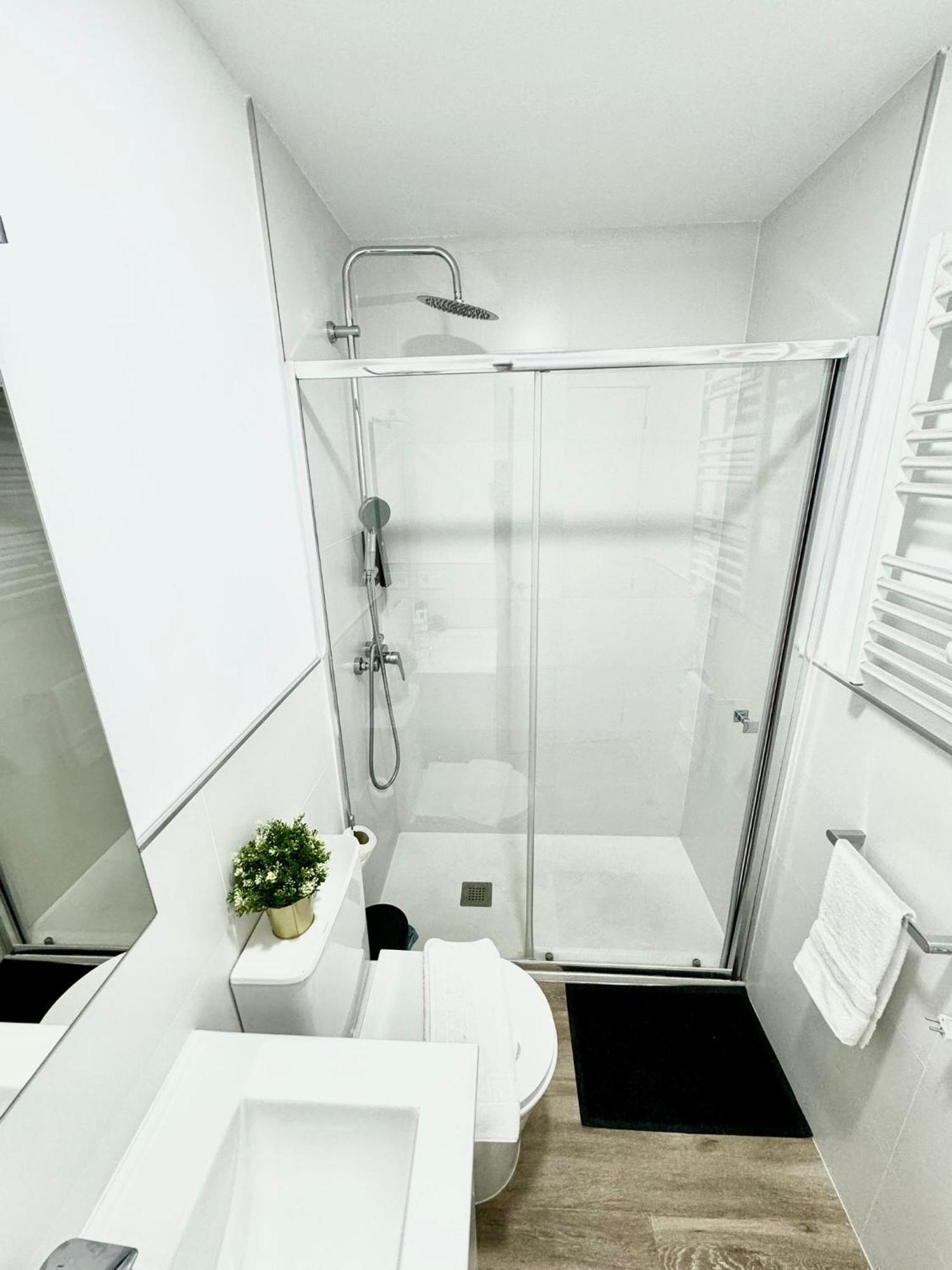 Apartamentos Madrid Connection - Universidad By Oshun Apartments Eksteriør bilde